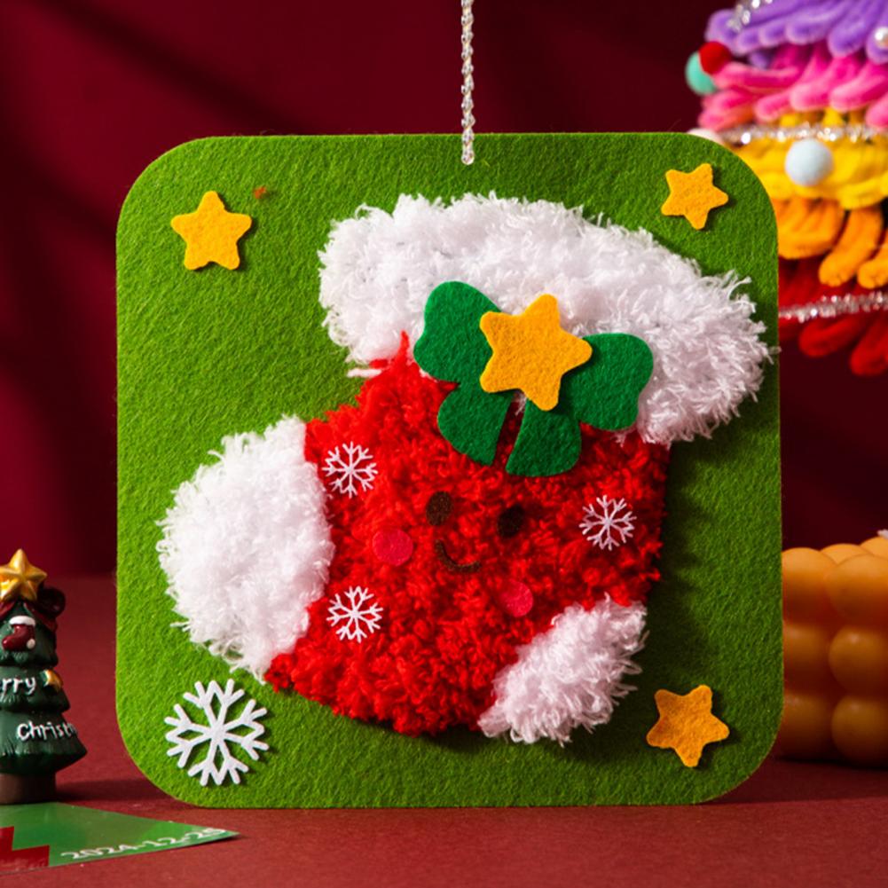 Embroidery Xmas Kits - 初心者向けクラフトキット 初心者向けクリスマス刺繍キット かわいいサンタの靴下 ジンジャーブレッドの縫製プロジェクト 子供向けクリスマス