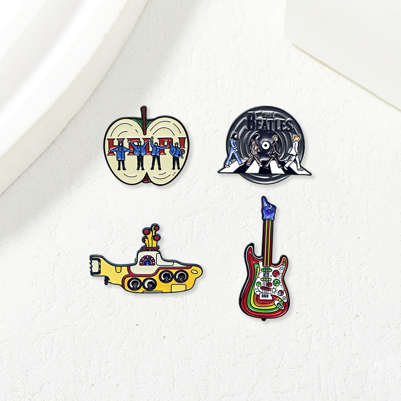 Embroidery Icon - ロックバンドヴィンテージクロスエナメルピンレインボーエレキギターアップルヘルプブローチロックミュージックジュエリーファンや友人へのギフト