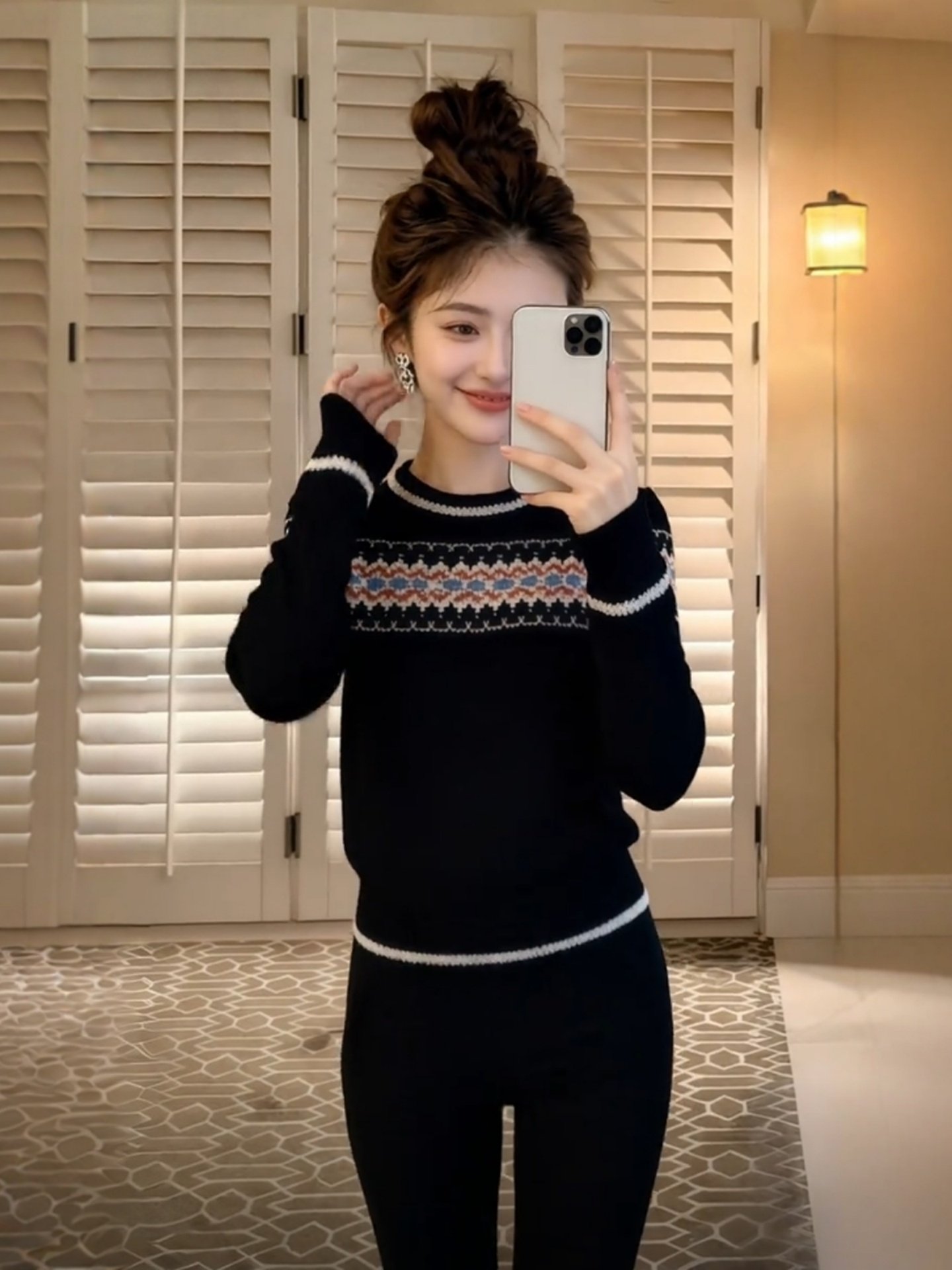 ユニークデザイン ブラックニットセーター レディース おしゃ - Embroidery Unique Design のレビューと価格