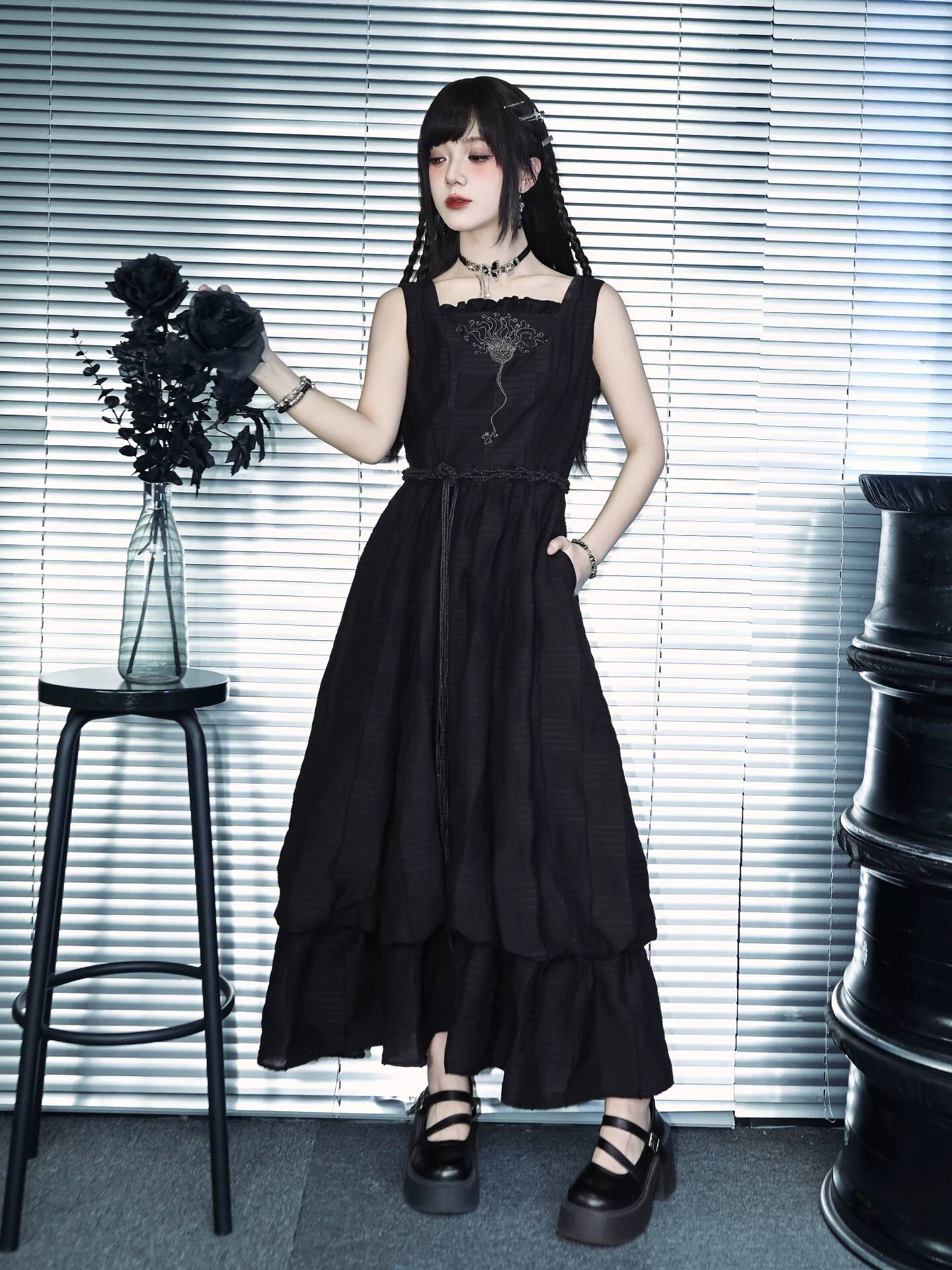 新しいクリノイド刺繍黒二重層芽ドレス女性夏のレジャーノースリ - Embroidery Skirt のレビューと価格