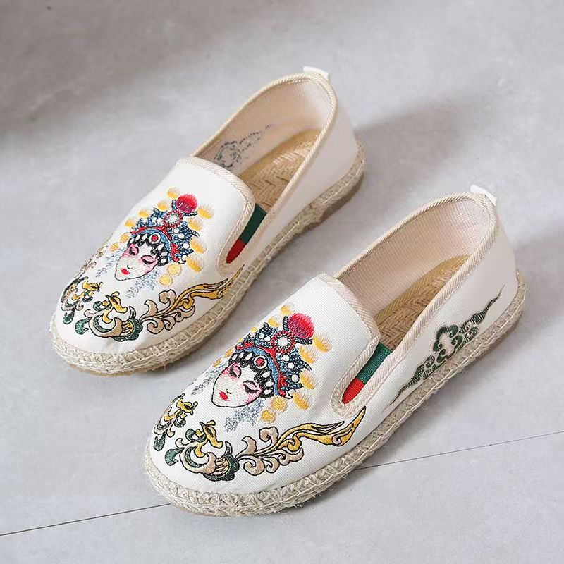女性フラットソール刺繍布靴春秋の新ソフトソールラウンドトゥ浅 - Embroidery Fabric のレビューと価格