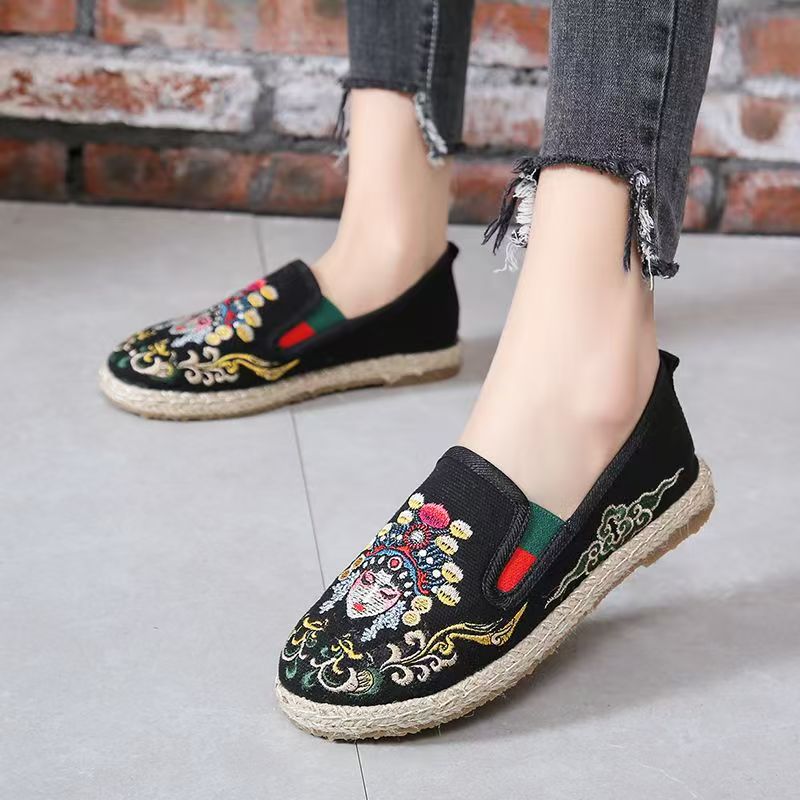 女性フラットソール刺繍布靴春秋の新ソフトソールラウンドトゥ浅 - Embroidery Fabric のレビューと価格