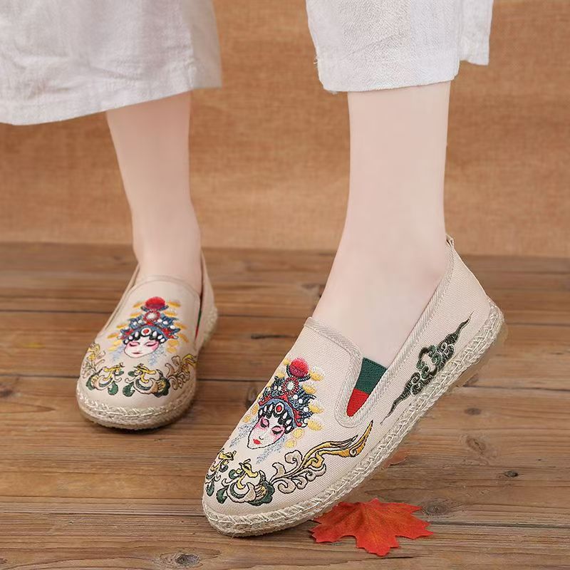 女性フラットソール刺繍布靴春秋の新ソフトソールラウンドトゥ浅 - Embroidery Fabric のレビューと価格