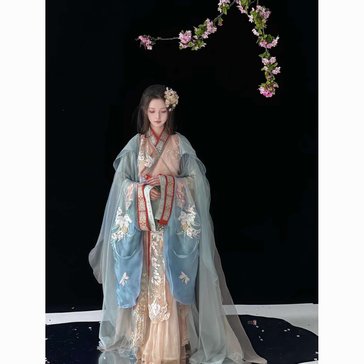 新しいフィエスタカーニバルハロウィン Cos コスプレ韓服レ - Embroidery Skirt のレビューと価格