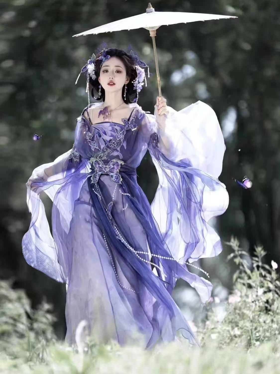 オリジナル中国紫漢服女性の魏晋時代刺繍蝶ヘジスカートニッチハ - Embroidery Skirt のレビューと価格