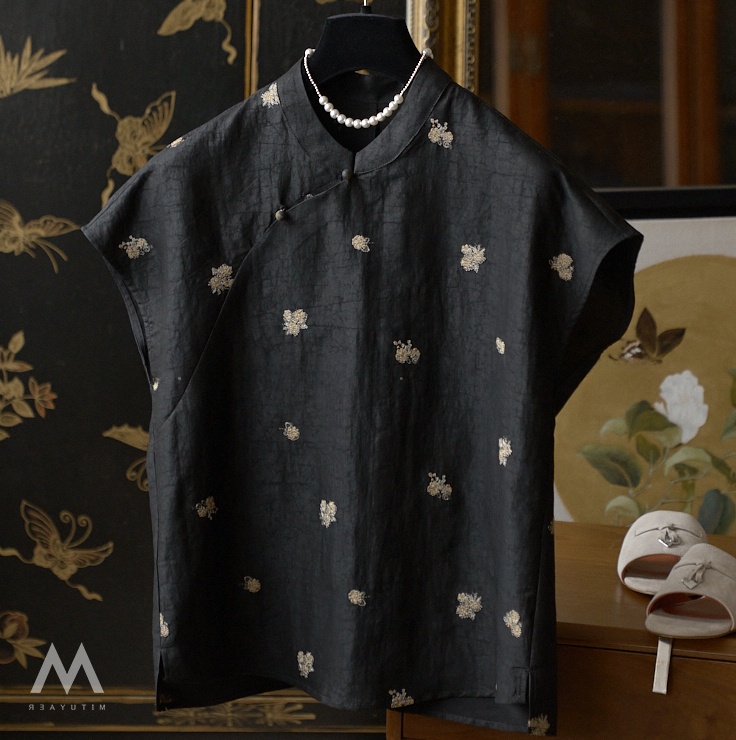 新しい女性のカジュアルスタイルクラウドシルククラックパターン - Embroidery Flower Pattern のレビューと価格