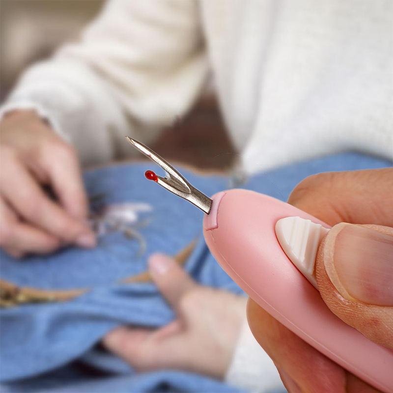 2 in 1 針通し器とシームリッパー、2 in 1 自動針 - Embroidery Removal のレビューと価格