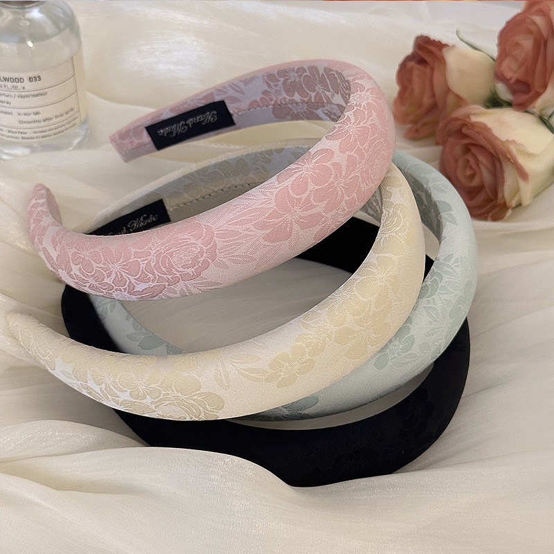 女性のための花の刺flowerが付いたヘッドバンド、エレガン - Embroidery Hooping のレビューと価格